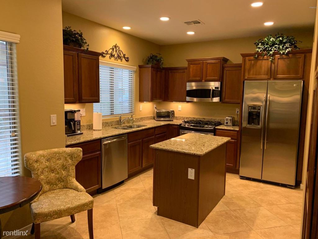 3940 E Melinda Dr, Phoenix, AZ 85050 Townhome Rentals in Phoenix AZ