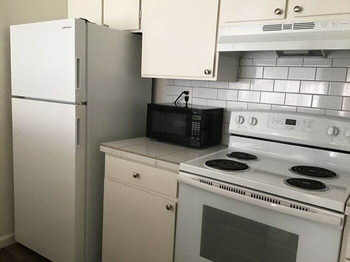 Foto principal - 1355 Carlin St