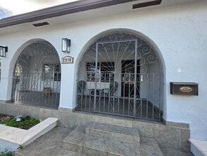 Building Photo - 2970 SW 17th St