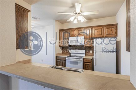 Foto del edificio - 10009 Amber Cir