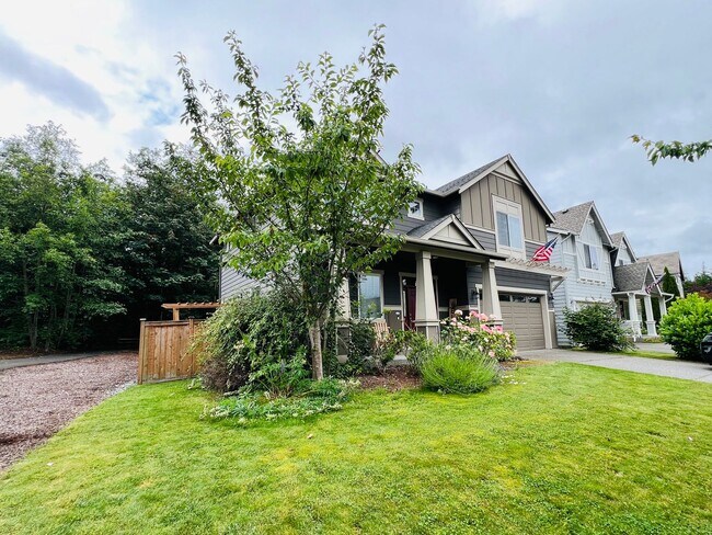 Foto del edificio - 2400 square foot, 3 Bedroom, 2.5 bath Skagit Highlands, Mount Vernon