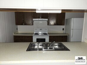 Building Photo - 8487 Old Spanish Trail Rd