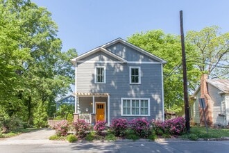 Building Photo - 610 Carroll St
