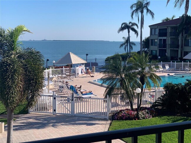 Building Photo - 6268 Palma Del Mar Blvd S