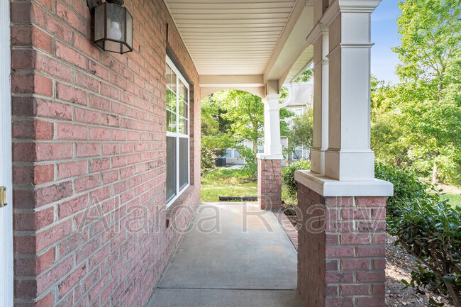 Foto del edificio - 13843 Porter Creek Rd