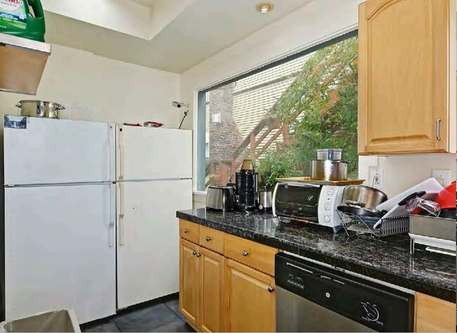 Kitchen - 5018 17th Ave NE