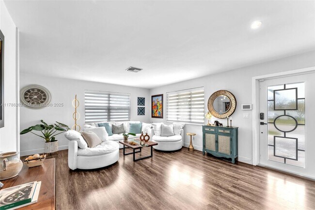 Foto del edificio - 10295 SW 34th St
