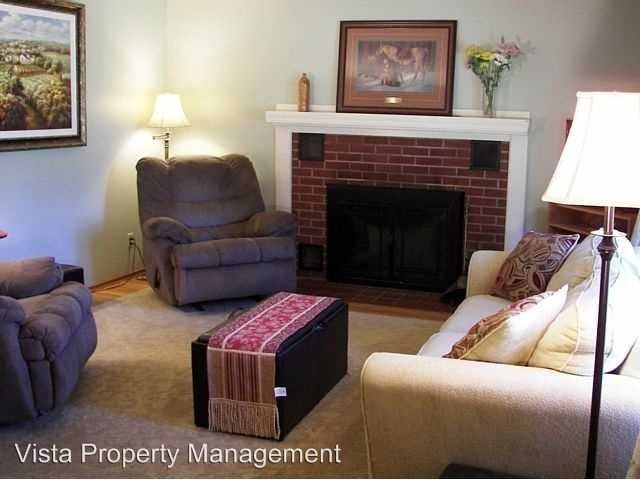 Foto del edificio - 3 br, 2 bath House - 5000 Dewey Ave