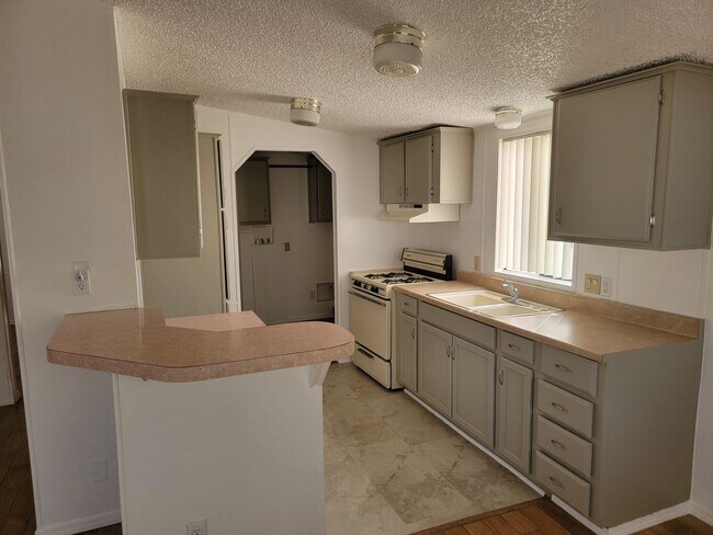 Foto del edificio - Newly Remodeled 2 Bedroom Manufactured Home