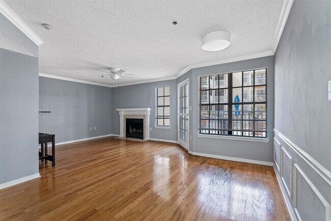 Foto del edificio - 1000 W Horatio St