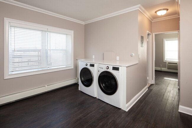 Interior Photo - The Cornerstone: Heat, Gas, Hot & Cold Water Included, Elevator, Cat & Dog Friendly