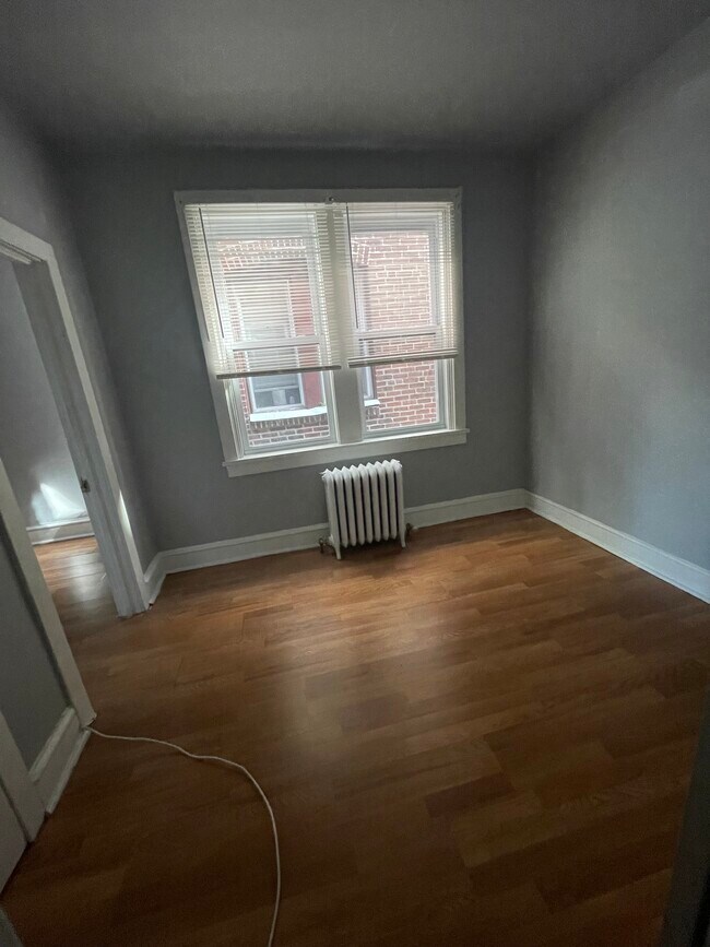 Foto del edificio - 5239 Oxford Ave