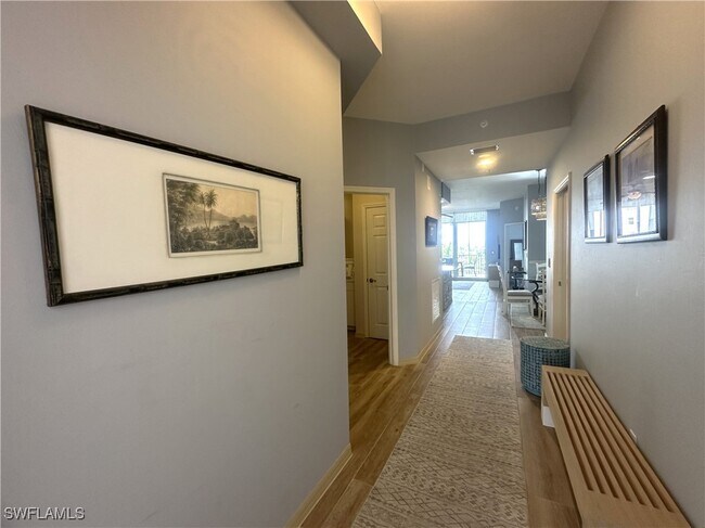 Building Photo - 470 Launch Cir