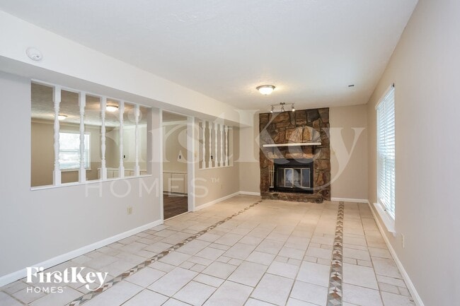 Building Photo - 7344 Berkshire Downs Dr