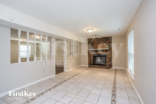 Foto del edificio - 7344 Berkshire Downs Dr