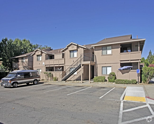 Canyon Oaks Apartments Rentals - Orangevale, CA | Apartments.com Canyon Oaks Apartments Rentals - Orangevale, CA | Apartments.com