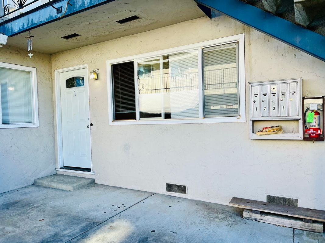 Foto principal - 1098 W Hamilton Ave