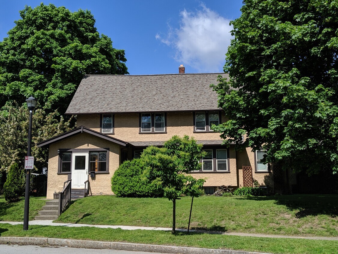 25 Shirley St, Rochester, NY 14610 Townhome Rentals in Rochester NY