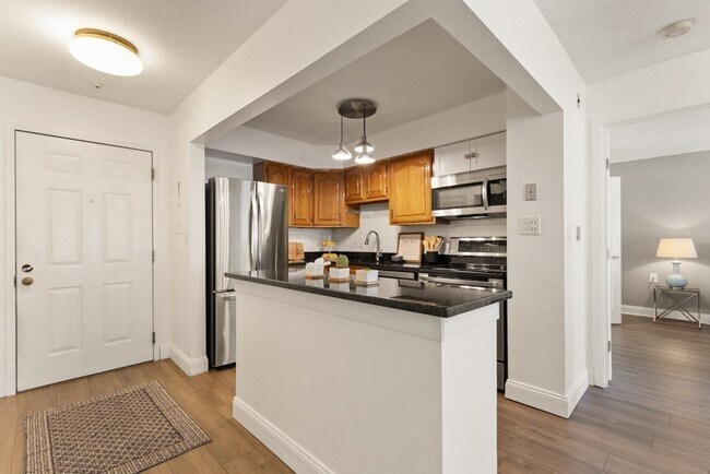 Foto del edificio - 4975 Washington St