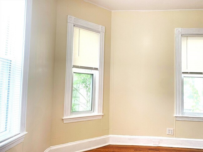 Foto del edificio - 27 McBride St