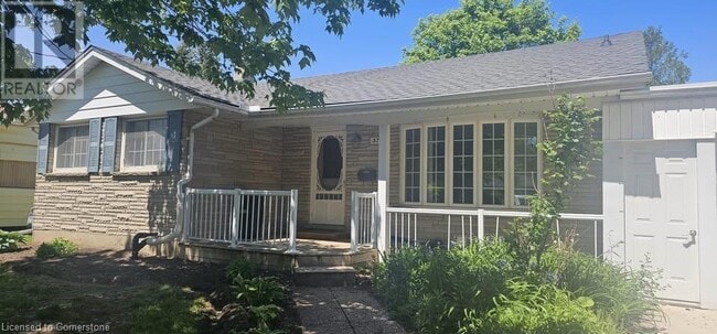 Building Photo - 370 Greenbrook Dr