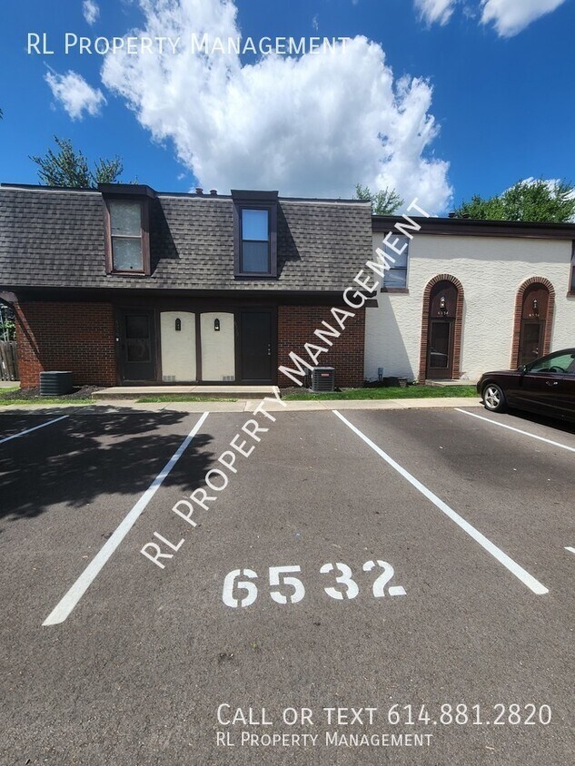 Primary Photo - Cozy 2 bedroom 1.5 bathroom condo in Barce...