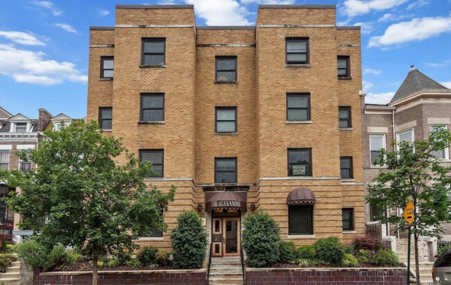 Foto del edificio - 3534 10th St NW