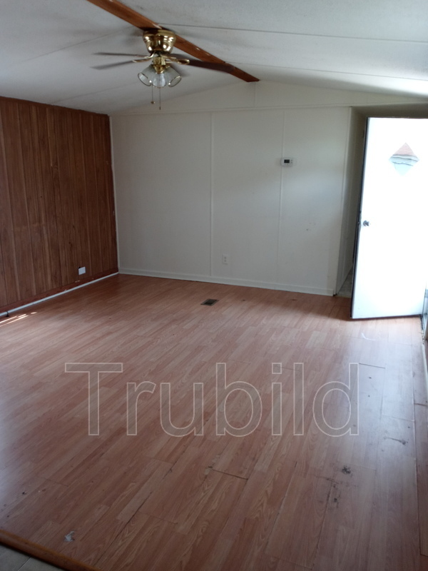 Building Photo - 142 Industrial Dr