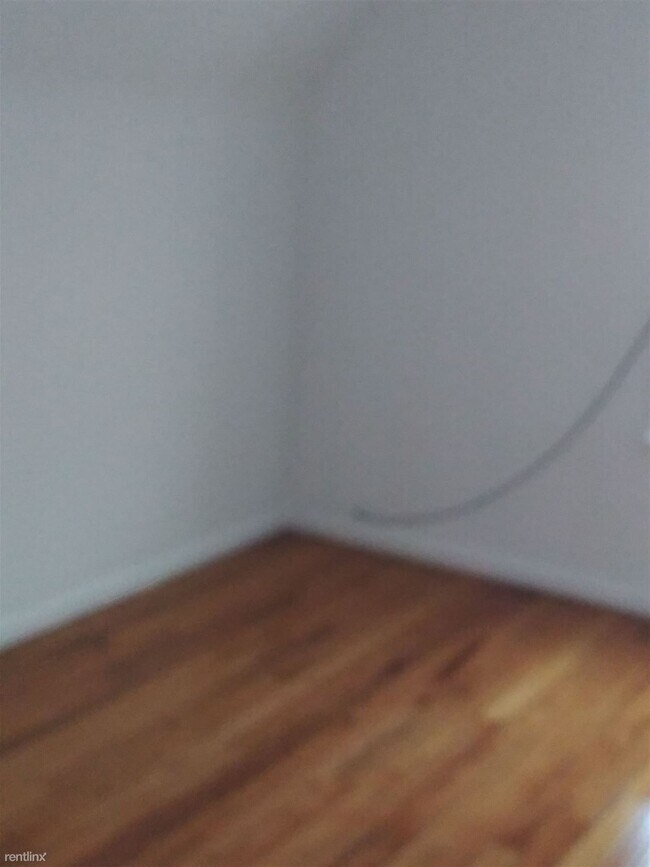 Foto del edificio - 2 br, 1 bath House - 15818 E 7 Mile Rd