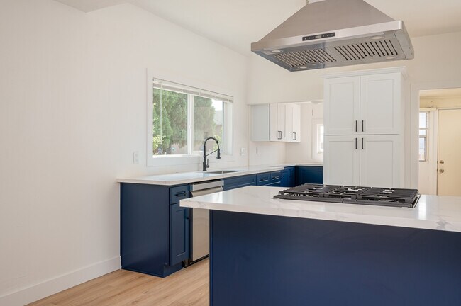Foto del edificio - 6836 SE Long St