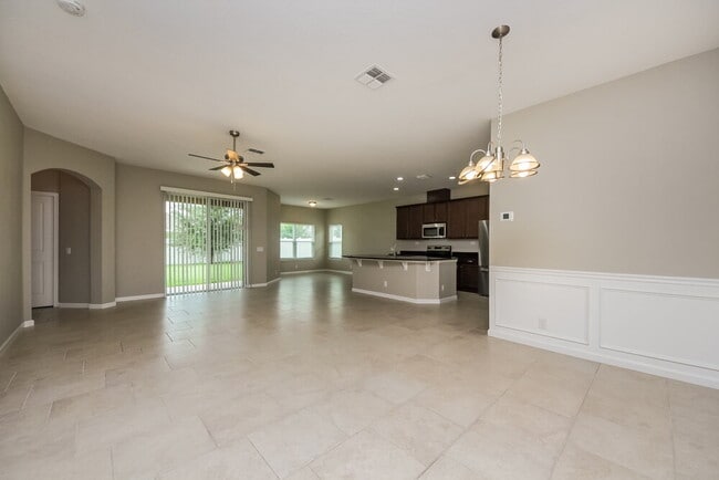 Building Photo - 1716 Hawksbill Ln