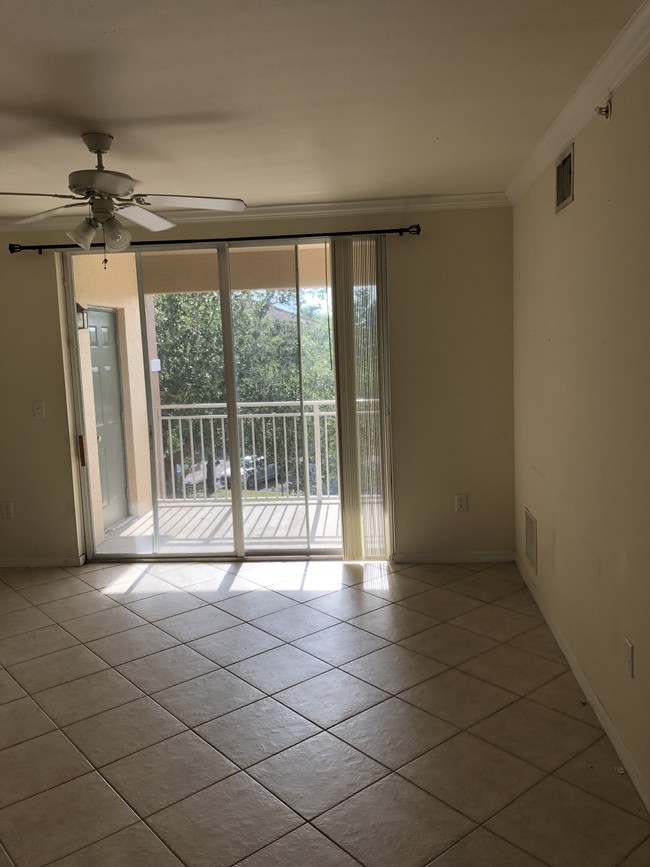 Foto del edificio - 6386 Emerald Dunes Dr