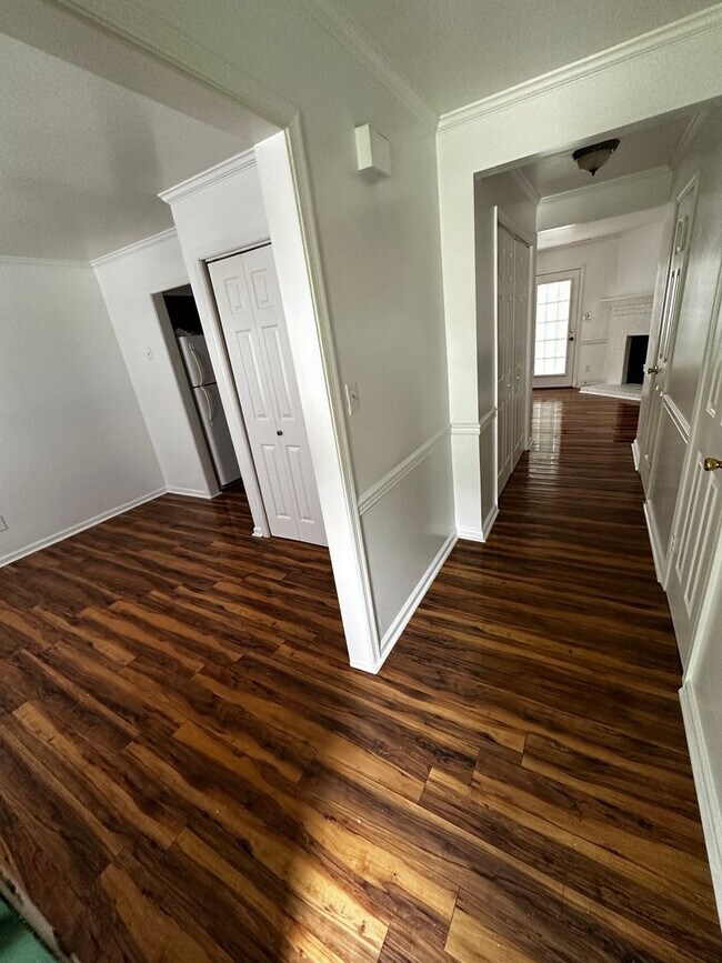 Foto del edificio - Cozy townhome in Grafton section of York C...