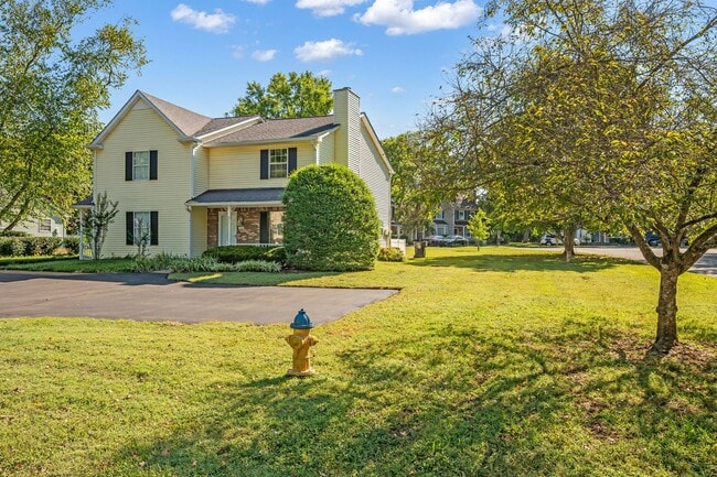 Building Photo - 1246 Carriage Park Dr