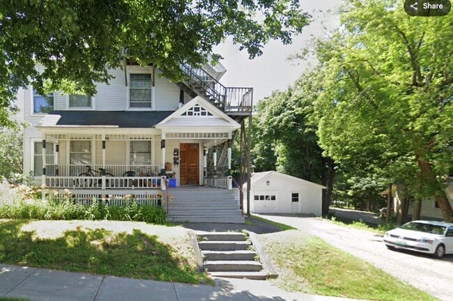 Photo - 203 Maple St Apartment