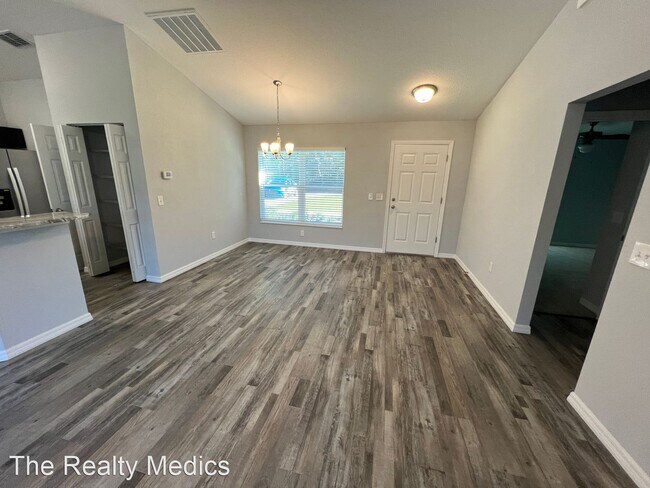 Foto del edificio - 3 br, 2 bath House - 15662 SW 27th Ave Rd