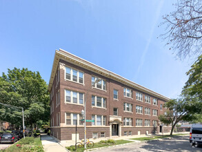 Building Photo - 1212 W Rosemont Ave