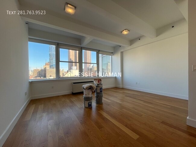 Foto del edificio - 50 Murray St