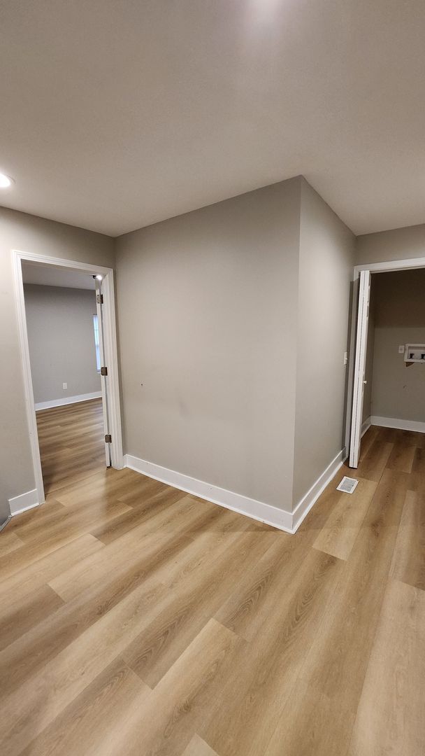 Building Photo - Renovated 3 bedroom, 2 bath home with a beautiful yard!