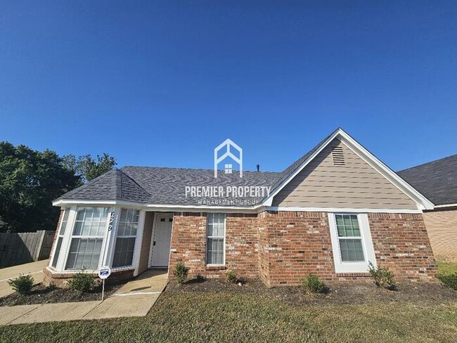 Building Photo - 6249 Oak Run Dr W
