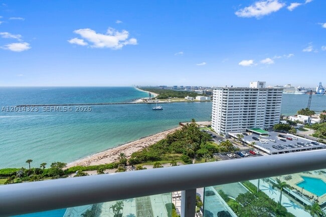 Building Photo - 2100 S Ocean Dr