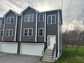 Building Photo - 676 Burncoat St