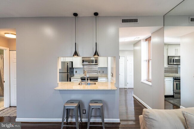 Foto del edificio - 1830 17th St NW
