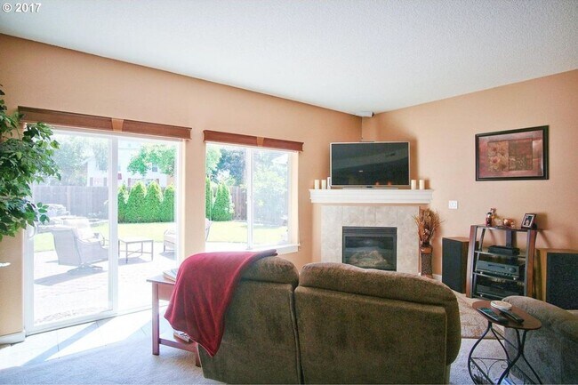 Building Photo - 11218 SE Adamson Ct