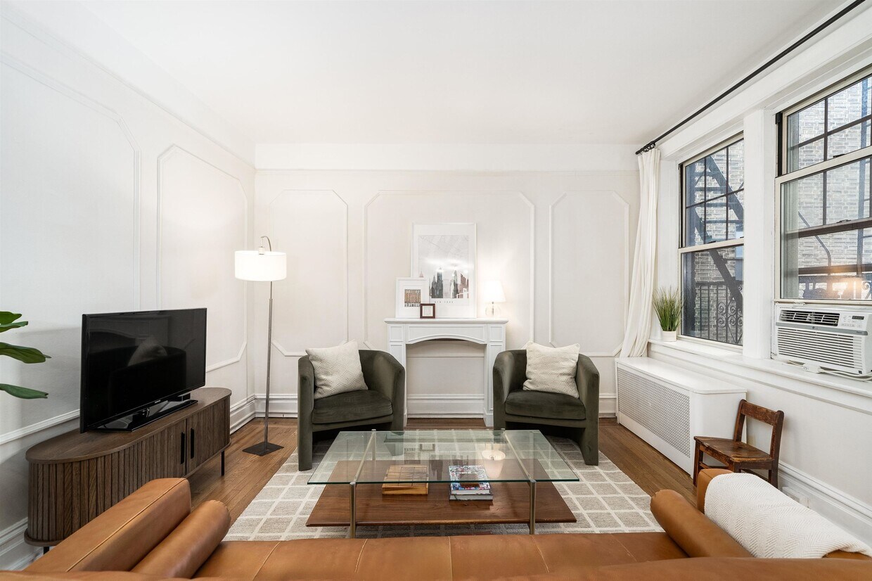 Foto principal - 1000 Hudson St