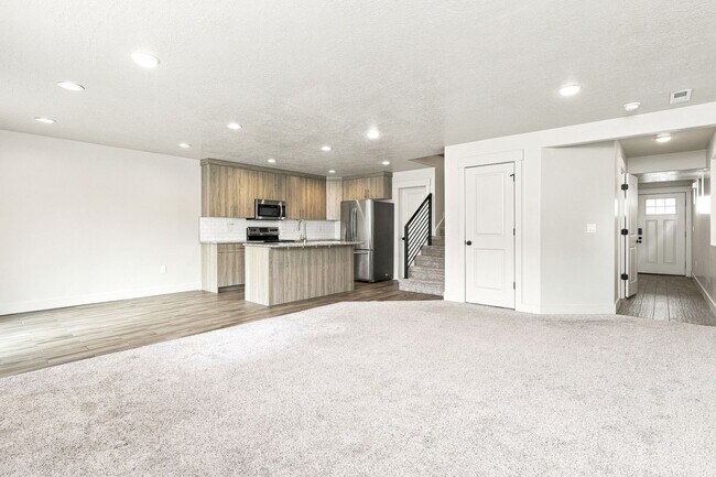 Foto del edificio - 6511 S Liberty Way