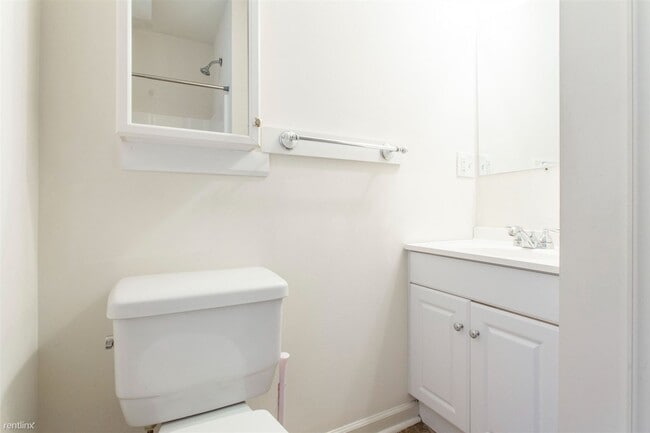 Building Photo - 5 br, 3 bath House - 1713 FONTAIN ST Unit 1