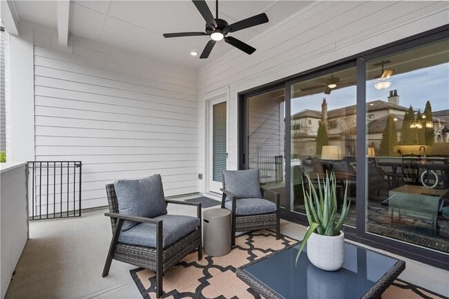 Building Photo - 201 Prairie Ln