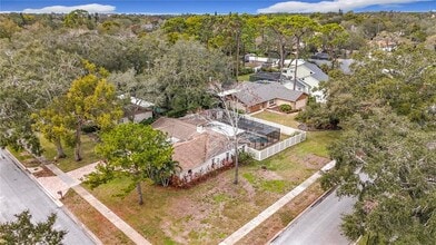 Building Photo - 3005 Enisglen Dr