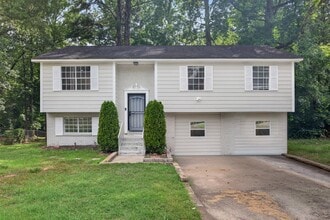 Building Photo - 9175 Settlers Grove Rd NE